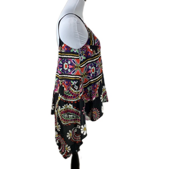 Anthropologie HD in Paris SZ 8 Moonset 100% Silk Asymmetrical Hem Paisley Top - Picture 3 of 10